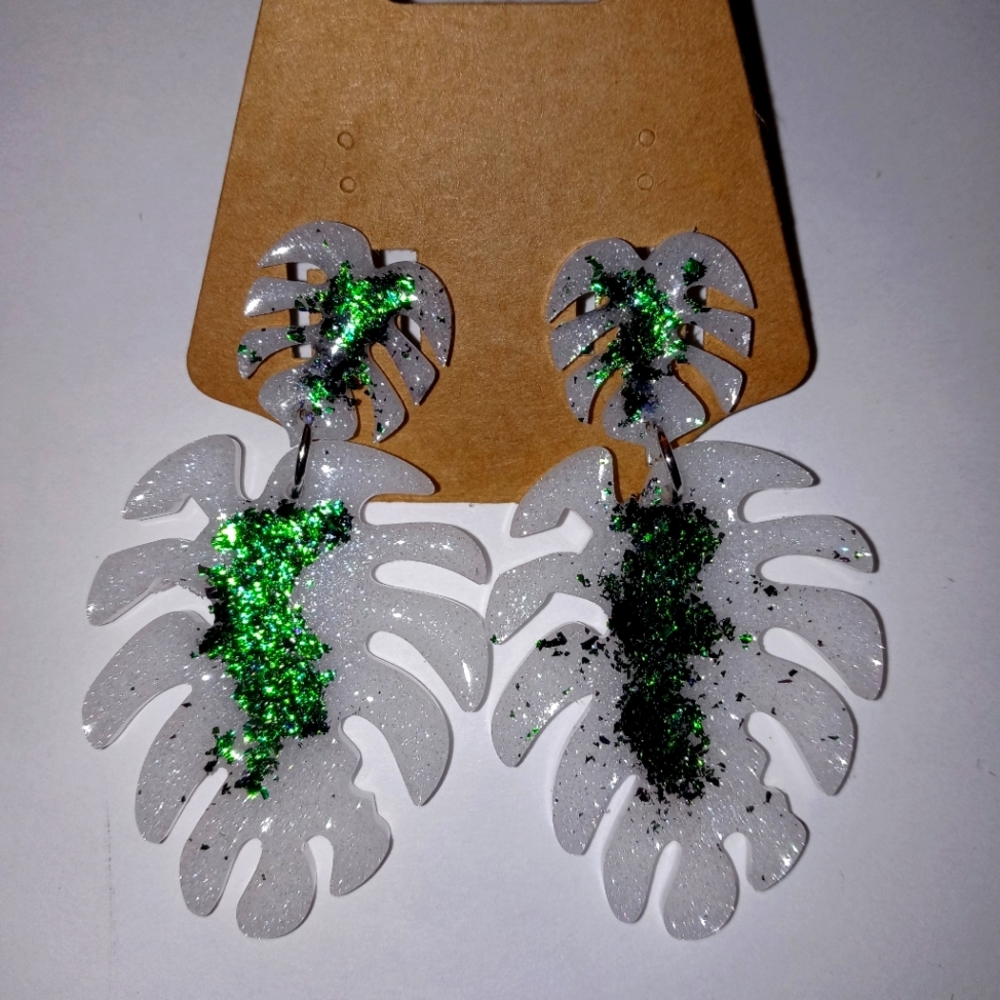 Handmade resin earring
